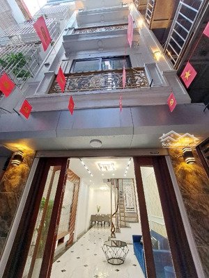 35m2 x 6 tầng - 4 phòng ngủ rộng - chào hơn 7 tỷ đồng nhà mới full nội thất