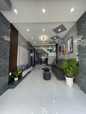 kẹt tiền bán nhà hxh kinh dương vương, 80m2, 3 tầng btct, 4 pn 4 wc, gần bx miền tây, giáp quận 6