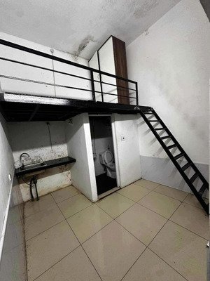 bán đất tặng nhà cấp 4 đang ở tại ích vịnh, vĩnh quỳnh. dt 43m. mt, mh 5,4m. đẹp long lanh