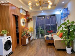 Gia đình cần bán căn hộ tại chung cư FLC Lê Đức Thọ, ,dt 124m ,3pn,2 vs, ban công đông nam,giá thỏa thuận,lh 0983816388