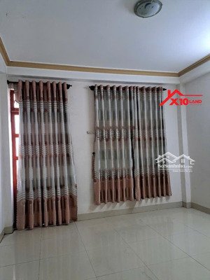 bán nhà 1 trệt 1 lầu sd 120m2 2 mặt tiền chợ p long bình tan biên hòa có 5,1 tỷ