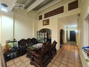 bán nhà thành thái 122m² 2 tầng 17 tỷ 3 mặt tiền hẻm