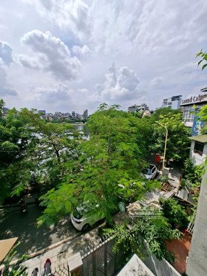 bán nhà mặt hồ linh quang, 2 mặt trước sau