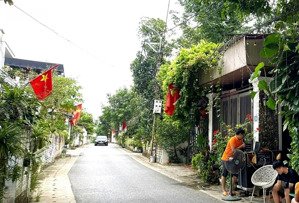 ngộp bank bán gấp lô 145m - giá chỉ 27tr/m. cách ql21 chỉ 300m, cách đhqg chỉ 5p, cách khu cnc 7p