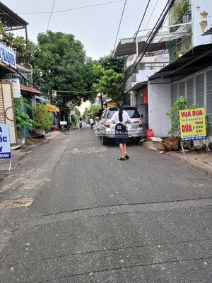 nhà 7,6x22m mt tân thới nhất 12, vị trí đường bàn cờ đẹp gần trường chinh