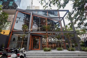 bán căn góc 2mt khan hiếm nguyễn thị thập, quận 7 - dt 16x45m - hđt: 300tr/th - giá 100 tỷ