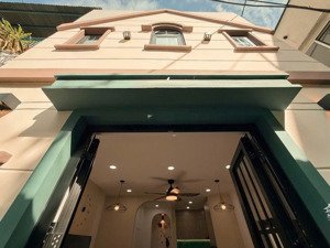 bán nhà đường lê văn sỹ. p12. q3, nhà 2 lầu giá 4,65 tỷ