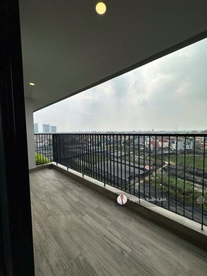cần bán căn 74m2 ban công rộng 10m view sông hồng giá rẻ 5.720 tỷ bp sky forest - ecopark