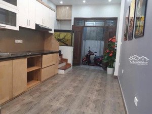 bán nhà nguyễn đức cảnh 44m- nhỉnh 9 tỷ- hoang mai -gần hồ- ngõ nông rộng- nhà dân xây