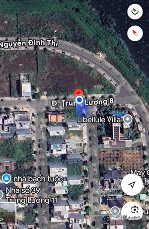 chính chủ , cần bán lô biệt thự 2mt ( trước , sau ) đường trung lương 8 - hoà xuân .