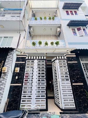 chủ bán gấp nhà đẹp - tân bình