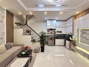 nhà mới keeng sát times city - tt hai bà trưng 5 tầng- gần phố 35m,nhỉnh 7tỷ