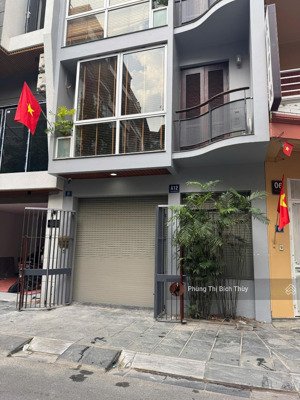 bán căn góc, 4 tầng, khu phân lô hoàng cầu- trần quang diệu- 54m2-mt: 4.5m- 26,5 tỷ