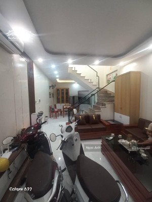 nhà đẹp cầu am lô góc 3 thoáng-full nội thất- vài bước ra đến chợ diện tích 47m2- mt4.6 chỉ 9,3 tỷ