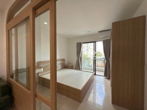 kha.i trương căn hộ xây mới 100% - nội thất cao cấp - ban công - máy giặt riêng - pet friendly