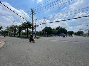 bán 60.000m đất trong khu công nghiệp hoà phú vỉnh long