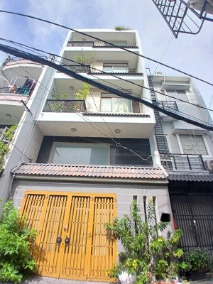 gấp bán - định cư ngay uỷ ban nhân dân p. tân sơn nhì (phường tân quý cũ)