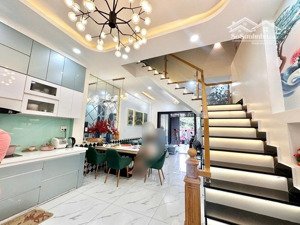 nhà 4 tằng hiện đại, ngay đường dương đình hội, phước long b, tp. thủ đức chỉ 6 tỷ 8