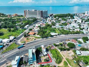 lô góc 2 mặt tiền ngay đường nguyễn tất thành - long hải - cách bãi tắm charm resort 500m -13x23m