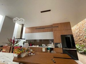 siêu phẩm nhà mặt tiền đường gò dưa dt 230m ( cn 182m ) ngang 8m dài 29m vuông chuẩn