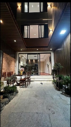 nhà quận 7, 4 tầng, trần xuân soạn, đường 3m,dt:4x11,kề himlam kênh tẻ,3pn 4wc,nhỉnh 6tỷ