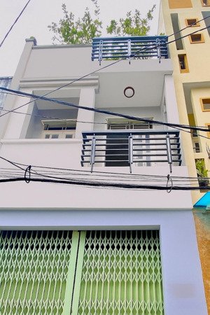 nhà 3 tầng, 4x10.25m, 3 phòng, hẻm xe hơi, lê văn quới, 4.35 tỷ