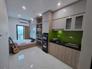 tòa nhà dòng tiền - chdv gần ngã tư sở, 68m2, 7 tầng, 18 phòng, cách ô tô 25m, dt 80 triệu/tháng