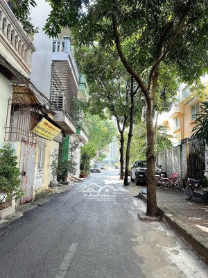 lô góc hiếm nhà bán phú gia - phú thượng ô tô 7 chỗ đỗ cửa cách phố vài bước chân - 52m - mt 5,3m