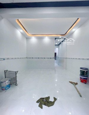 nhà 2 tầng lê văn quới ngay 4 xã