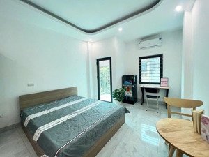 bán tòa chdv đường láng, dòng tiền 80 triệu/tháng, 71m2, 16 phòng, đầy đủ nội thất, thang máy, pccc