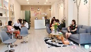 nguyễn hoàng -mỹ đình - ô tô đỗ cửa - kinh doanh sầm uất - vừa ở vừa cho thuê hợp lý - chỉ hơn 13tỷ