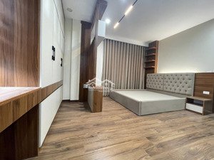 mặt phố bất chấp kinh doanh - thang máy - lô góc - trung tâm thanh xuân dt 41m2 giá 16,2 tỷ