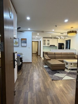 chủ nhà cần bán căn hộ cccc 3pn-2pvs căn góc đẹp tại goldmark