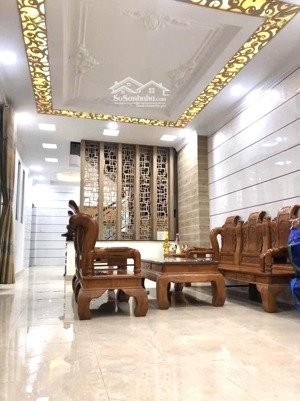 nhà 2 tầng quốc lộ 1a, lô góc 2 mặt tiền, hxh 6m, 4.3 tỷ