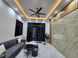 bán siêu phẩm trần cung 40m2 ba gác phi tốt kinh doanh 5 tầng qh ổn định