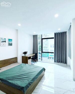 Cho thuê phòng ban công quận 3 rộng 35m2 đường Võ thị sáu gần vòng xoay dân chủ