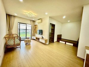 cần bán căn 49.3m2 tòa hh2 xuân mai dương nội hà đông.
thiết kế 1.5 ngủ 1wc/full nội thất