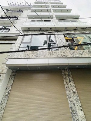 cần bán gấp nhà ngọc thuỵ 6 tầng thang máy gần trường học ô tô vào nhà