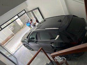 hiếm- duy nhất một nhà ngõ thông ô tô vuông vắn 50m ra phố cổ linh khu vực kinh doanh xầm uất