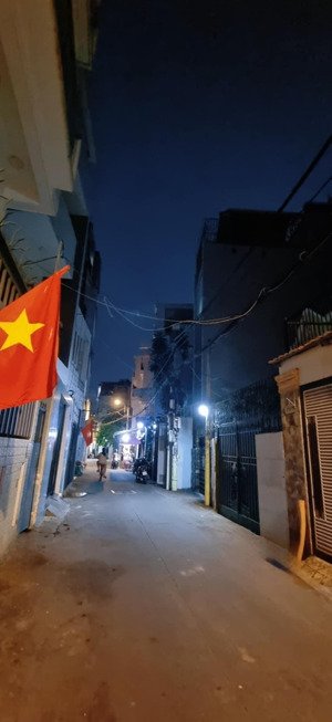 giá tốt, 93m2 - 8.5 tỷ, bán nhà hxh hoàng hoa thám, phường 5, bình thạnh