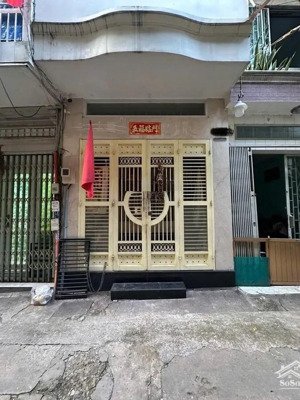 khu hiếm nhà bán hẻm oto vị trí yên tĩnh cách mặt tiền 10m-sát chợ, siêu thị, trường học giá 6t38tl