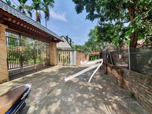 57m khê than làn 2 quốc lộ 6 nằm giáp 2 khu công nghiệp lớn