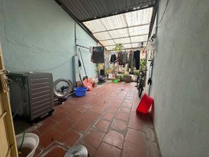 chính chủ bán nhà mặt
ngõ văn hương vừa ở vừa kinh doanh 35m2 7,5 tỷ