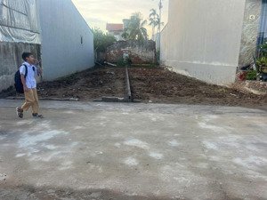 bán 2 lô đất liền kề đường tân tiến, tân thành, dương kinh.