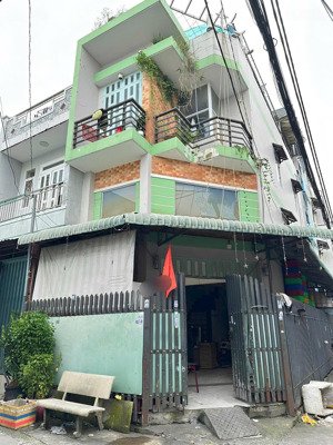 nhà ngay mã lò - dt; 5x17m - đường 6m - nhà đúc 3 tầng btct - chỉ 5. xtỷ