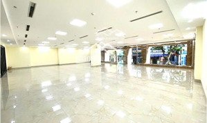 siêu hiếm! mp vip ba đình - 9 tầng 1 hầm - mặt tiền 8 mét - vỉa hè - kinh doanh sầm uất