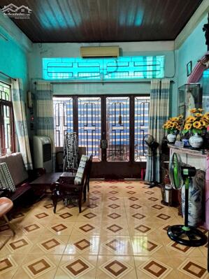 Bán nhà 2 mặt hẻm CMT8, 4.15x14.5m2, 2 tầng, 63m2, P5, 7 tỷ TL