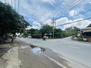 bán lô đất full thổ 5.5x18- xã phước vĩnh an - 1 tỷ 650 - hl2 vào 1 xẹt - cách an sương 20km