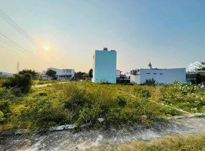 bán đất đường ô tô qh rộng 16m vĩnh hiệp - phường tây nha trang. diện tích: 70,3m2 full thổ cư