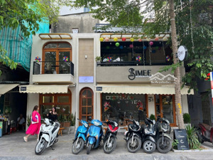 cho thuê nhà mặt phố nguyễn tuân-thanh xuân,mt 8m, dt 110m2, giá siêu ưu đãi